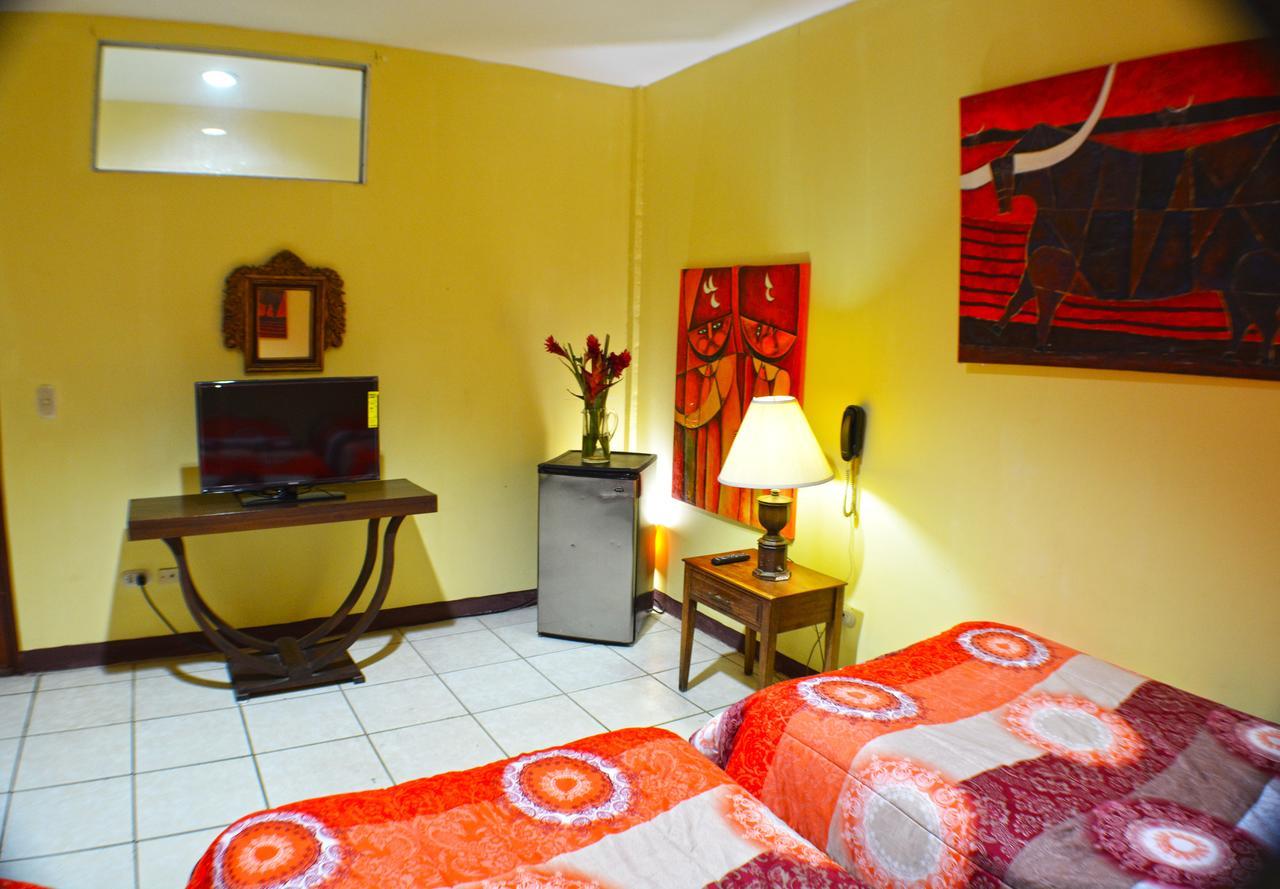 Hotel Plaza Cosiguina تشينانديغا المظهر الخارجي الصورة