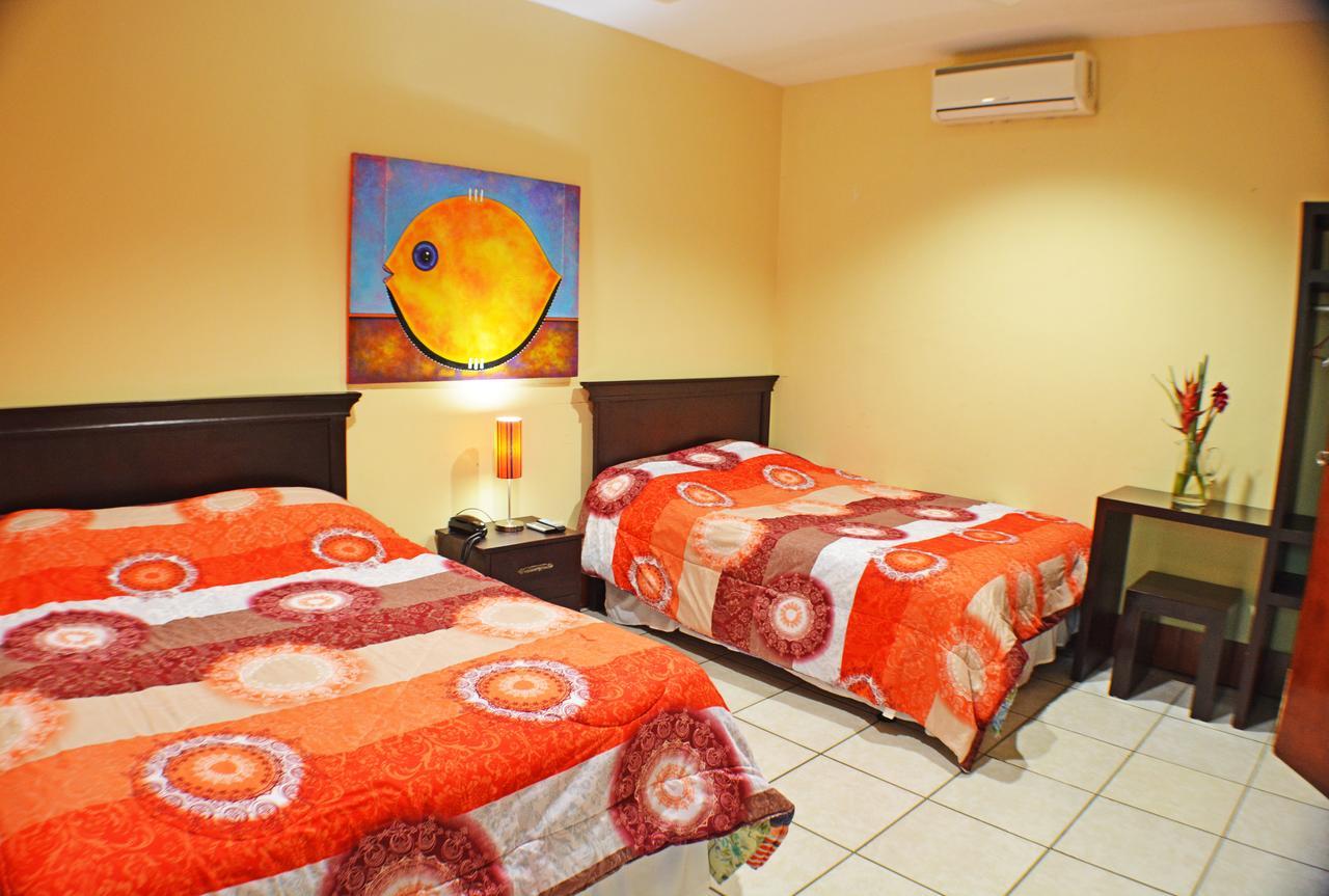Hotel Plaza Cosiguina تشينانديغا المظهر الخارجي الصورة